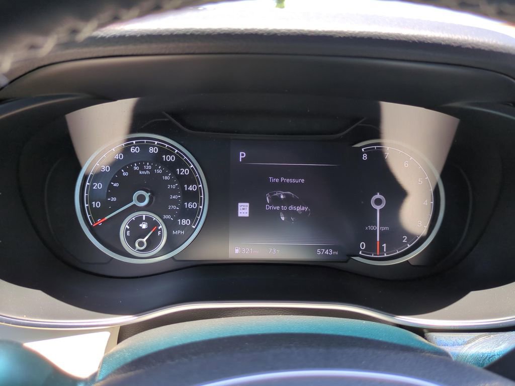 Used 2026 Genesis G70 2.5T RWD image 21