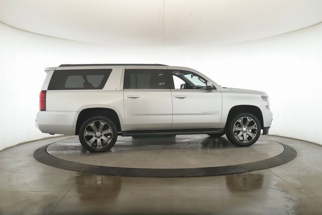 Used 2015 Chevrolet Suburban LT image 6