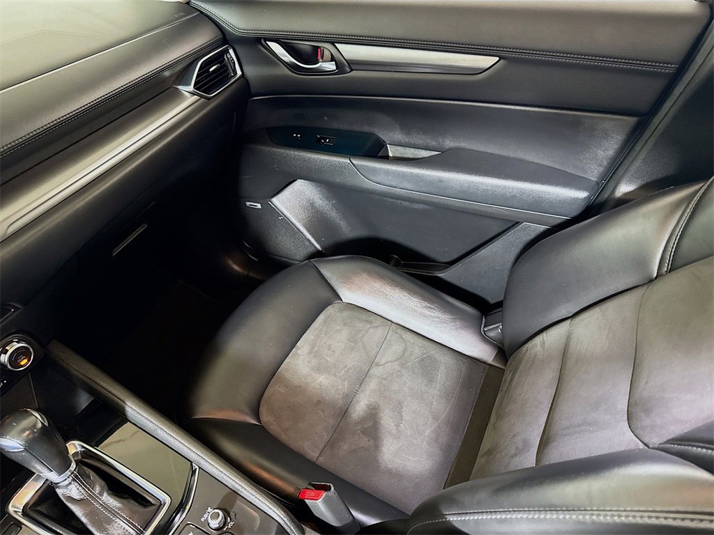 Used 2018 MAZDA CX-5 Touring w/ Preferred Equipment Package image 23