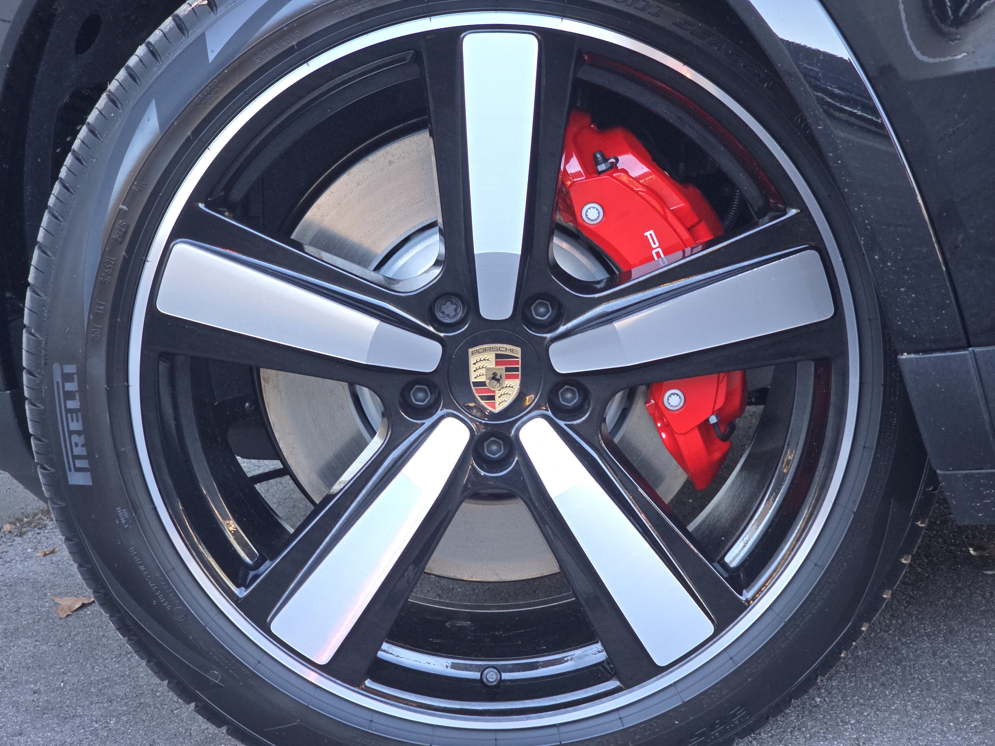 New 2026 Porsche Cayenne S AWD/4WD image 18