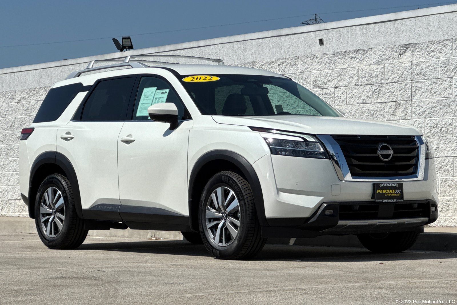 Used 2022 Nissan Pathfinder SL