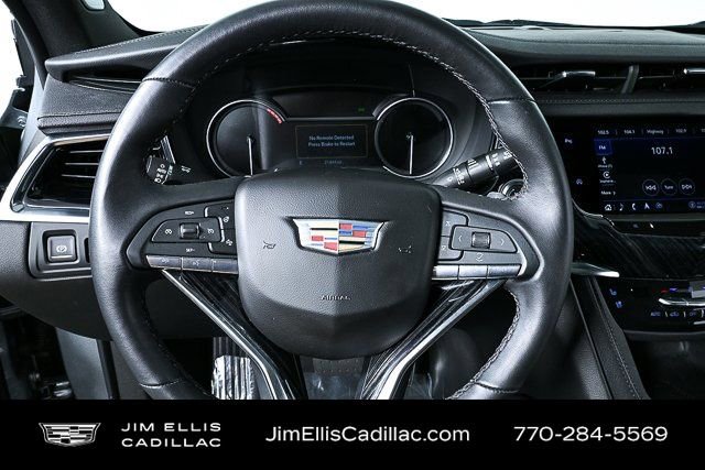 Certified 2025 Cadillac XT6 Premium Luxury image 11