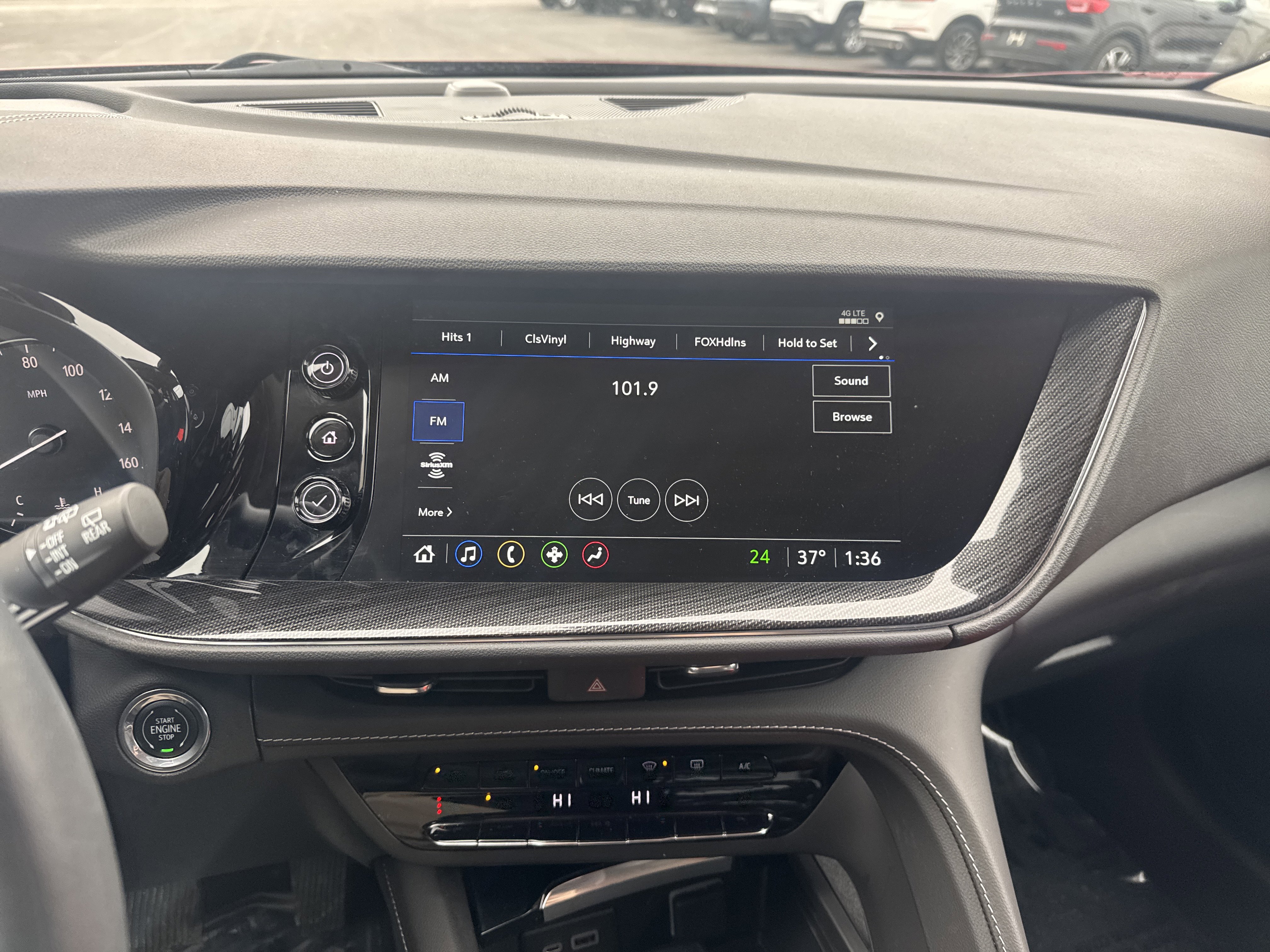 Used 2022 Buick Envision Preferred image 23