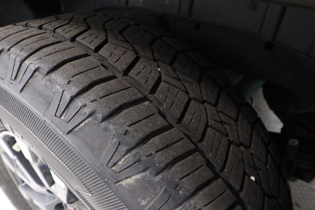 Used 2023 Nissan Titan PRO-4X w/ Pro-4x Convenience Package image 21