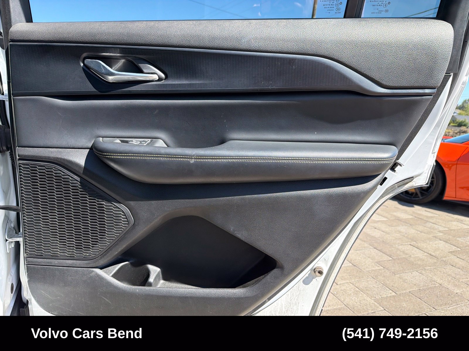 Used 2023 Jeep Grand Cherokee L Laredo AWD/4WD image 23
