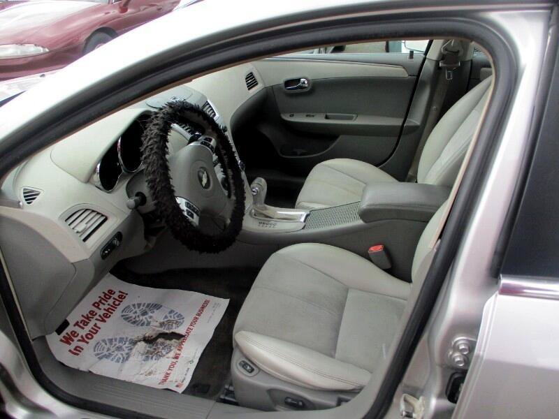 Used 2008 Chevrolet Malibu LT w/ HFV6 Engine Package FWD image 10
