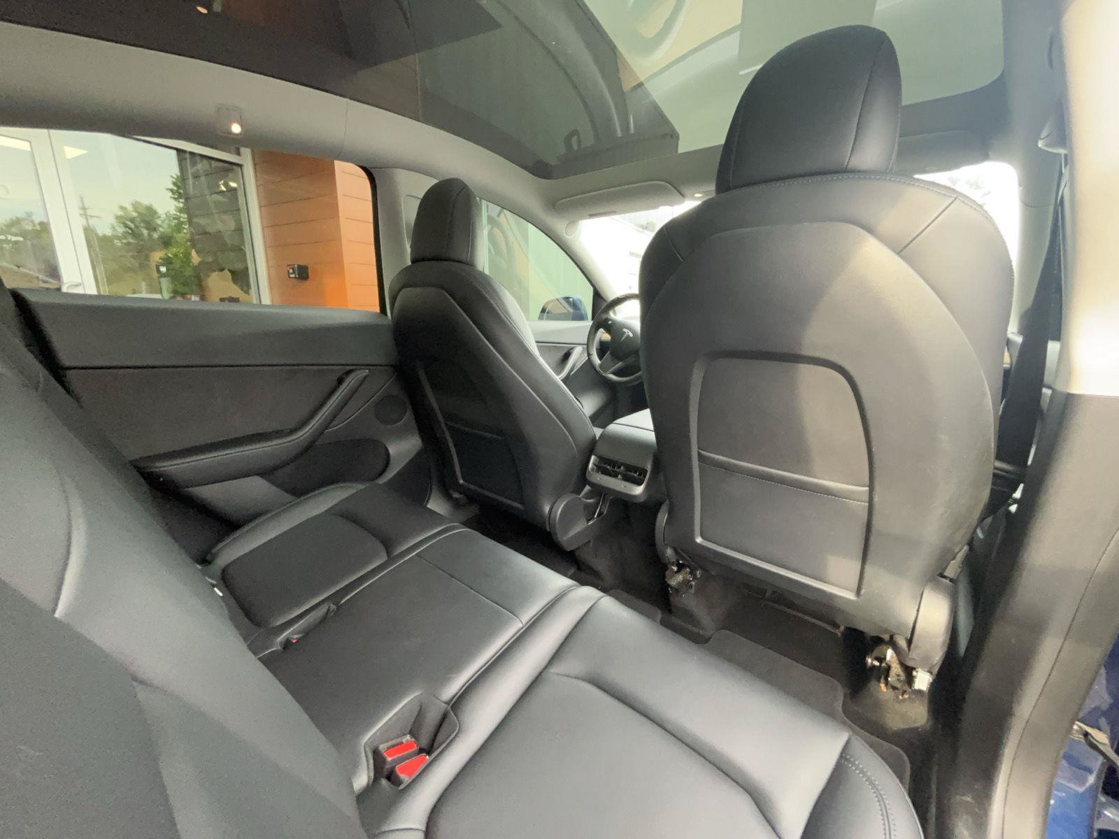 Used 2021 Tesla Model Y Long Range AWD/4WD image 16