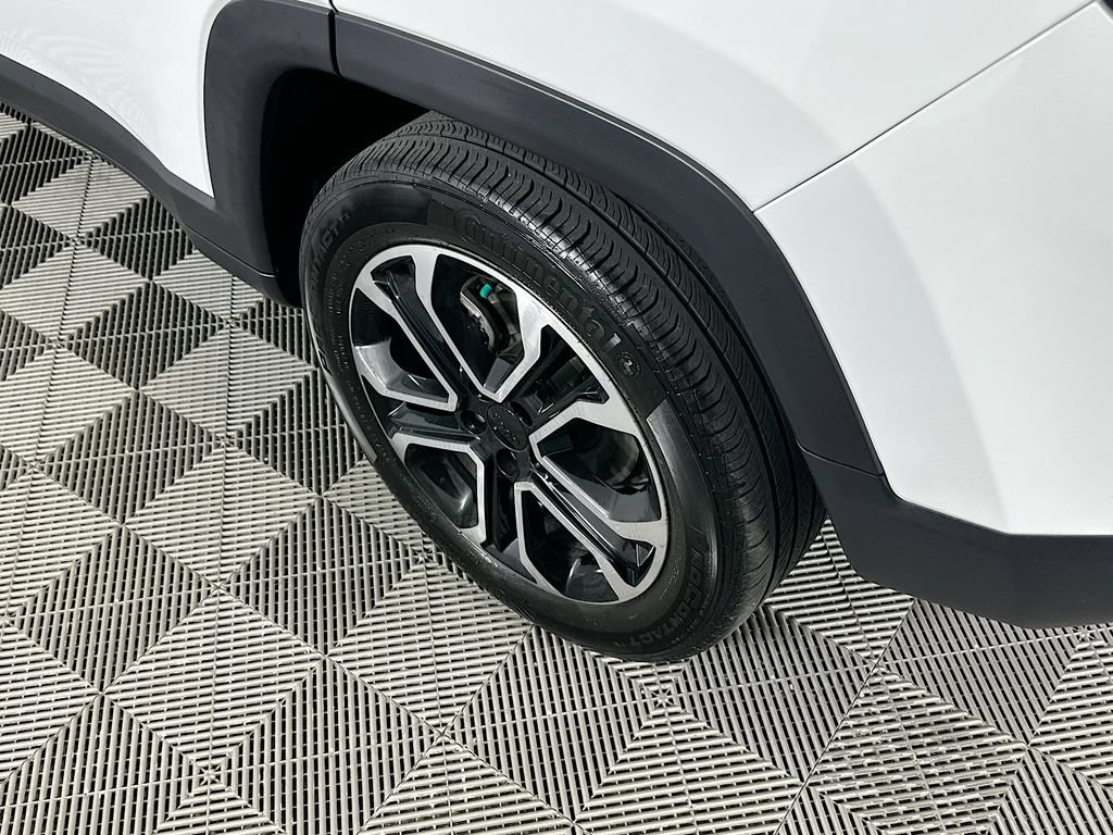 Certified 2022 Jeep Compass Limited AWD/4WD image 40