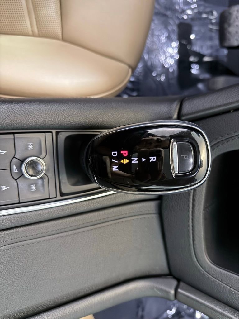 Used 2024 Cadillac XT6 Premium Luxury w/ Platinum Package image 14