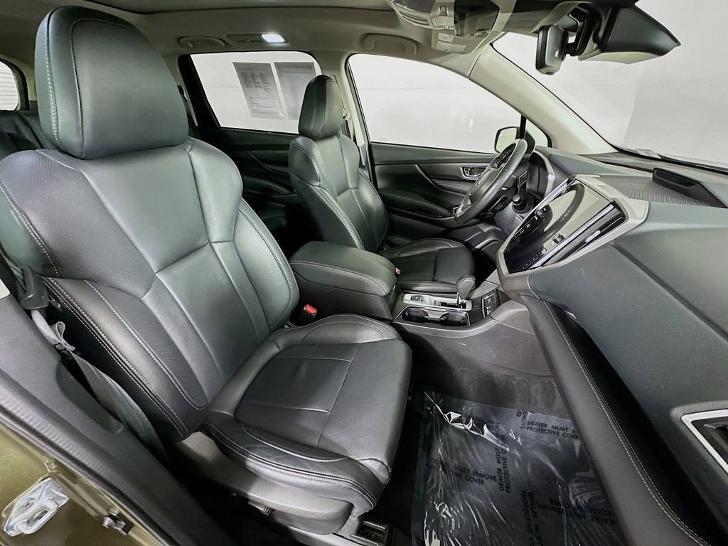 Used 2023 Subaru Ascent Limited w/ Technology Package image 38