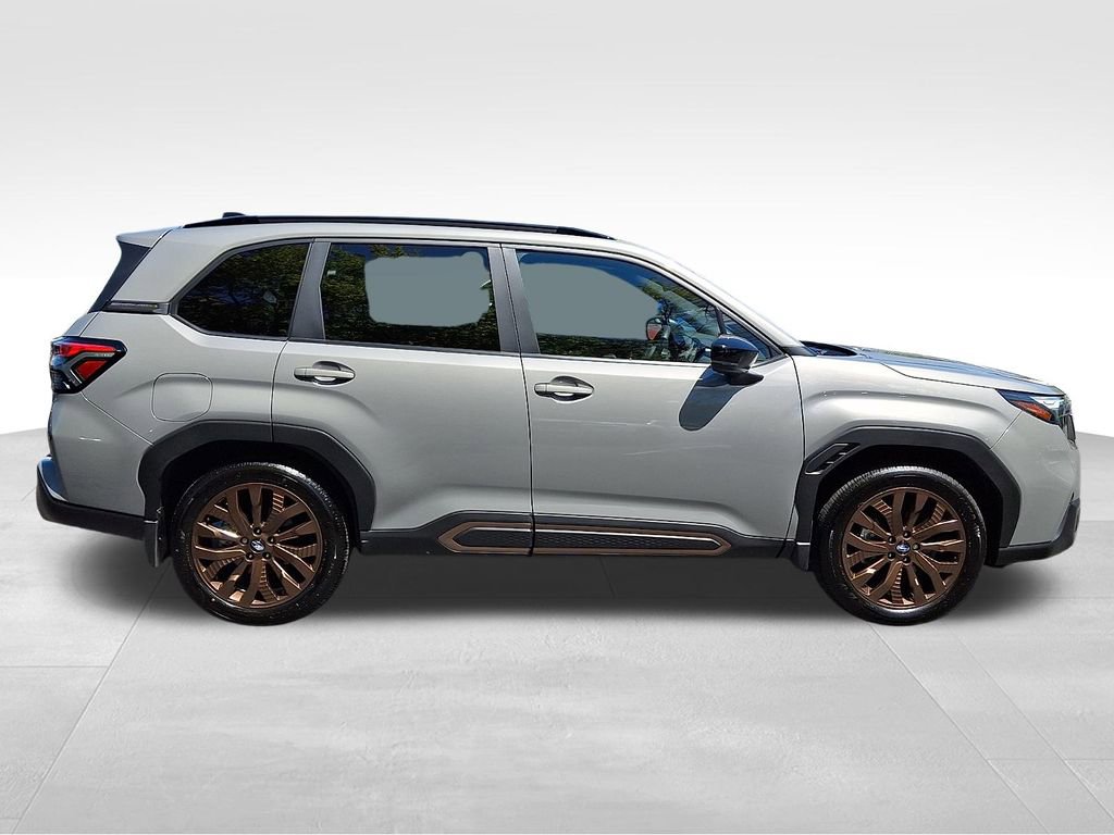 Used 2025 Subaru Forester Sport AWD/4WD image 7