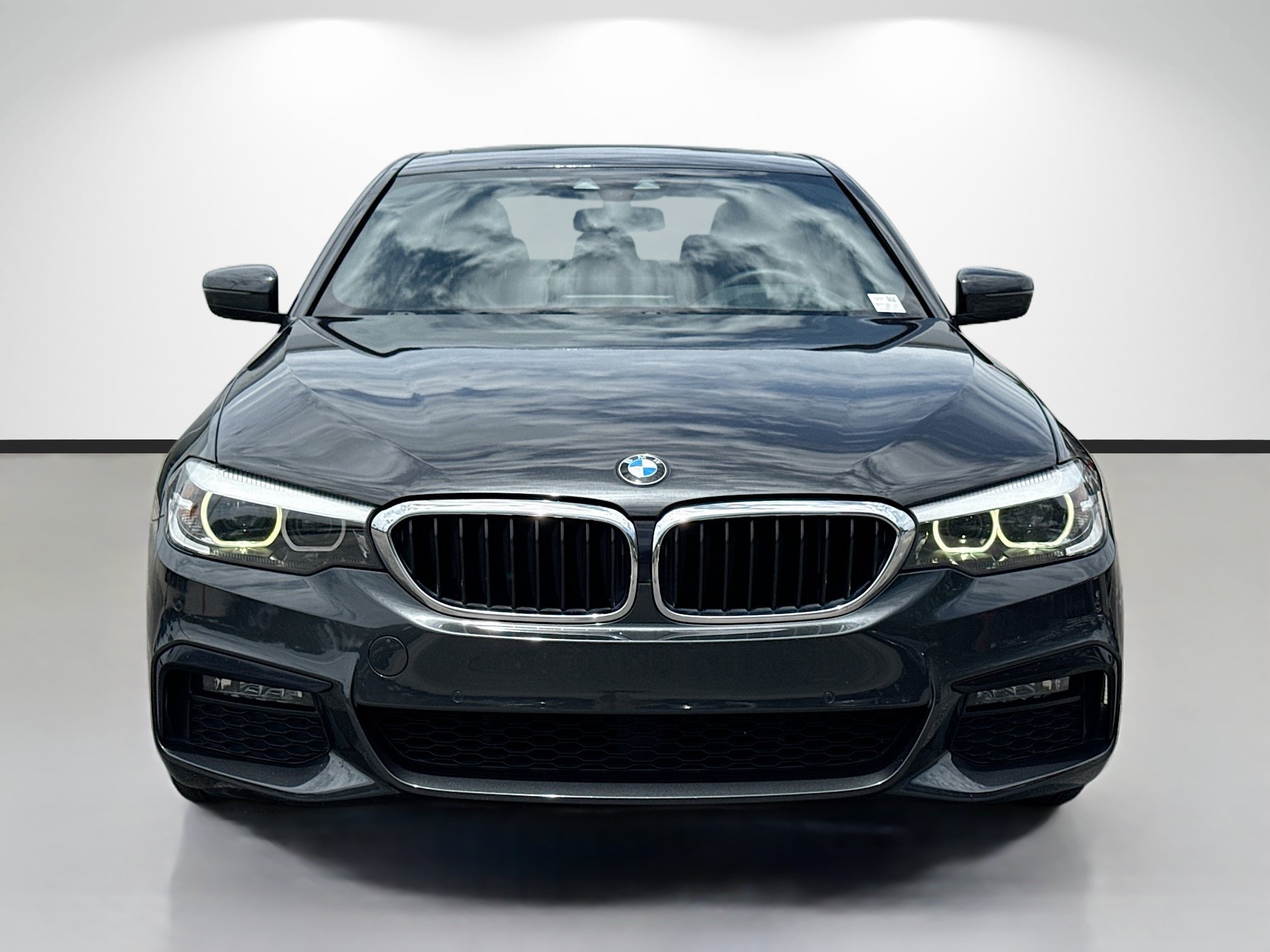 Used 2019 BMW 530i w/ M Sport Package RWD image 8