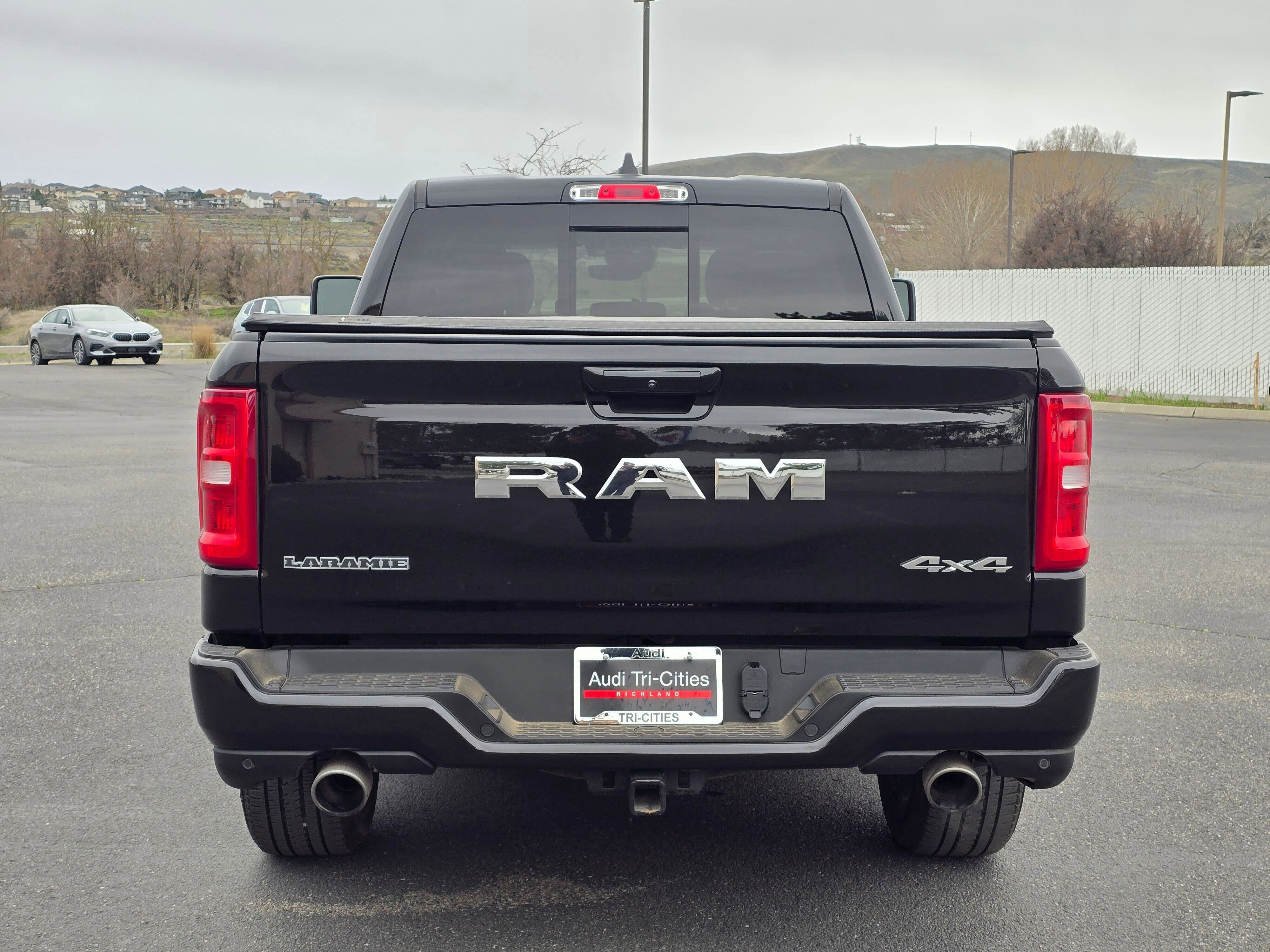 Used 2025 RAM 1500 Laramie w/ Sport Appearance Package image 5