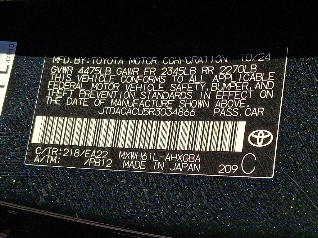 Used 2024 Toyota Prius Prime FWD image 29