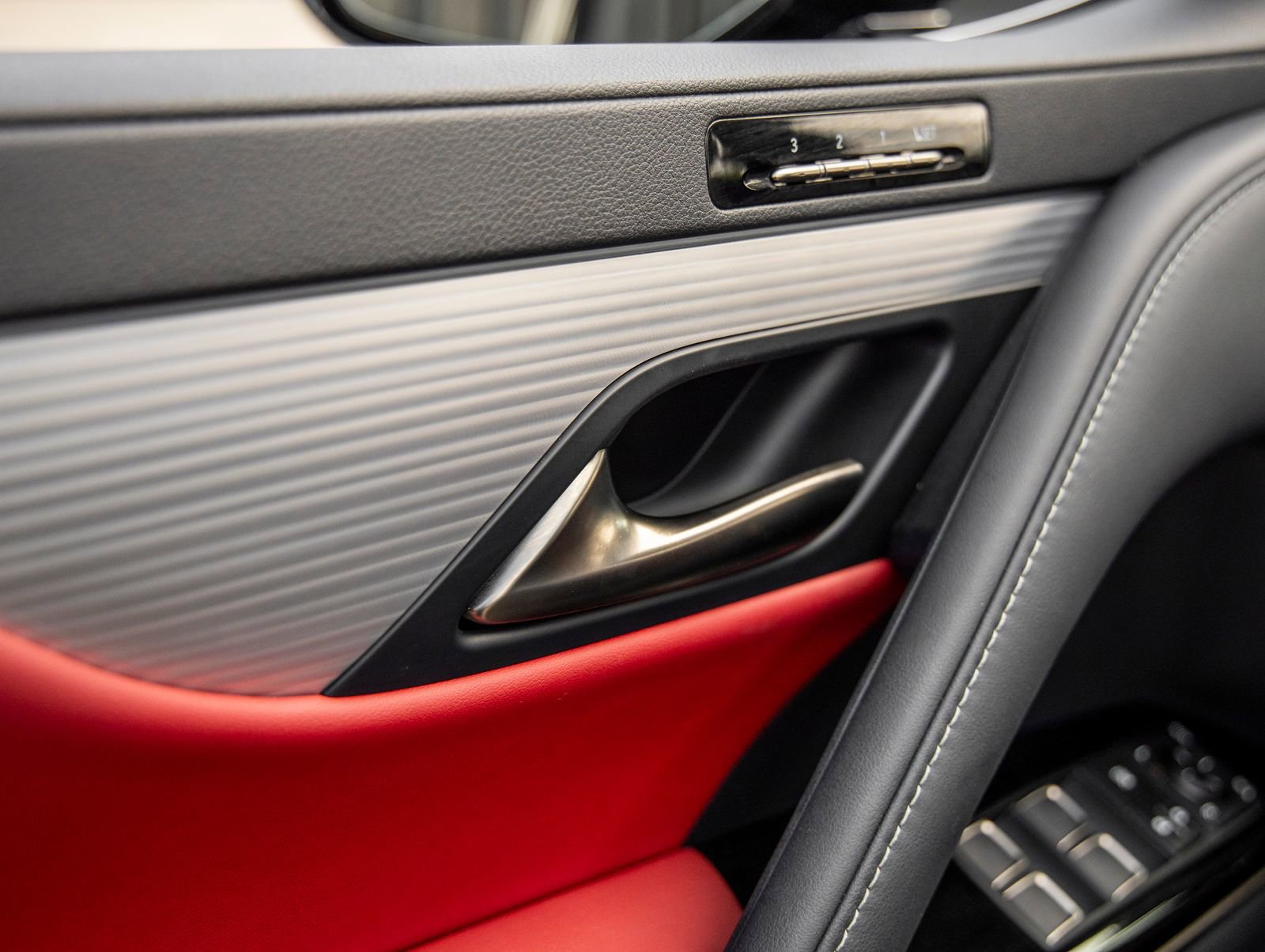 Used 2023 Lexus LX 600 F Sport w/ Accessory Package (Z1) image 18