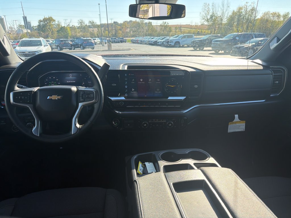 Certified 2025 Chevrolet Silverado 1500 LT AWD/4WD image 11