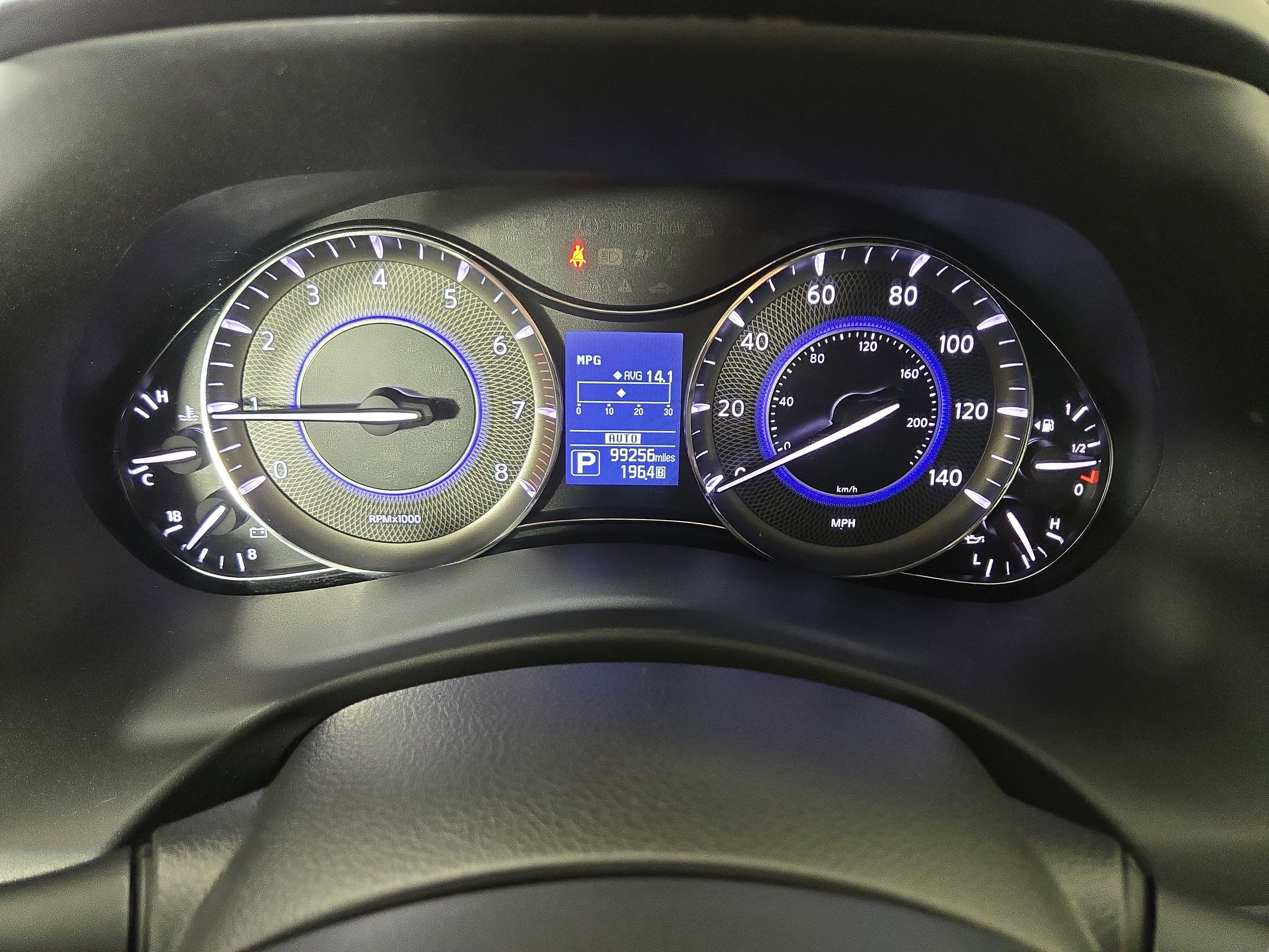 Used 2017 INFINITI QX80 4WD w/ Driver Assistance Package image 18