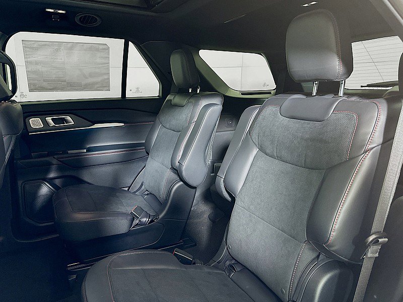 New 2026 Ford Explorer ST w/ Sun And Sound Package image 15