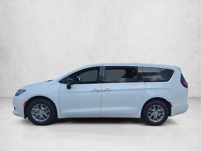 New 2026 Chrysler Voyager LX FWD video 4
