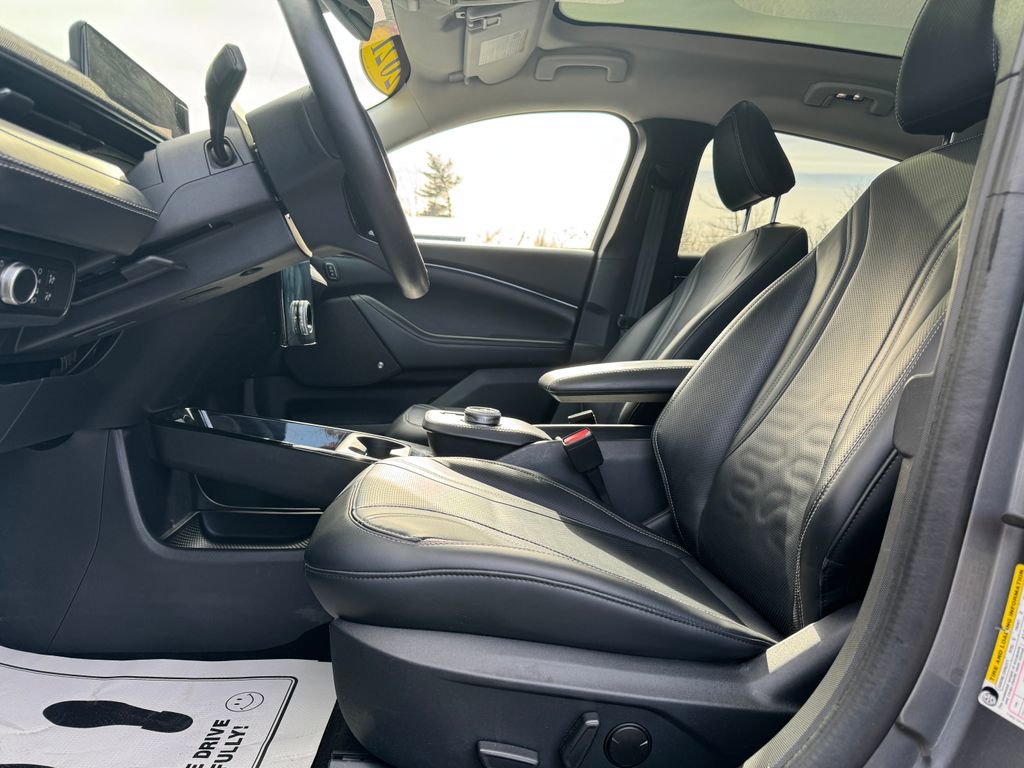 Used 2021 Ford Mustang Mach-E Premium image 18