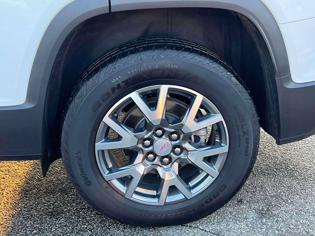 Used 2023 GMC Acadia SLT w/ Preferred Package AWD/4WD image 8