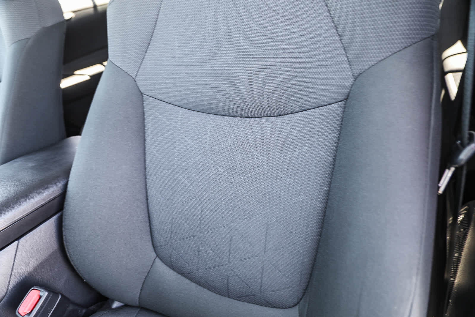 Certified 2025 Toyota RAV4 XLE AWD/4WD image 23