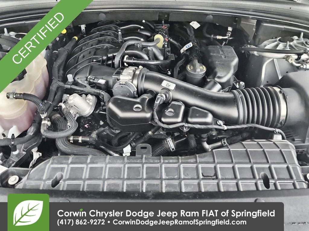 Used 2023 Jeep Grand Cherokee L Laredo AWD/4WD image 26