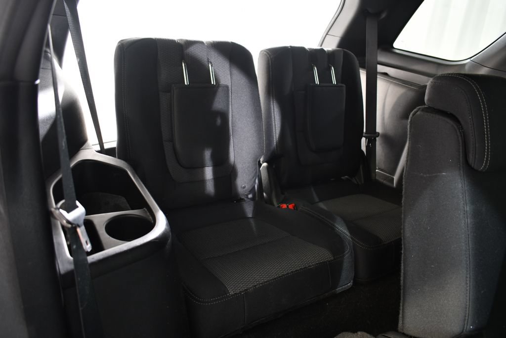 Used 2017 Ford Explorer XLT AWD/4WD image 20