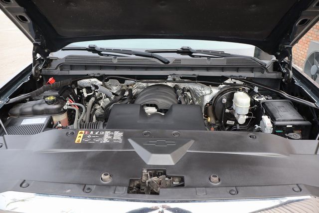 Used 2018 Chevrolet Silverado 1500 LT w/ All Star Edition image 46