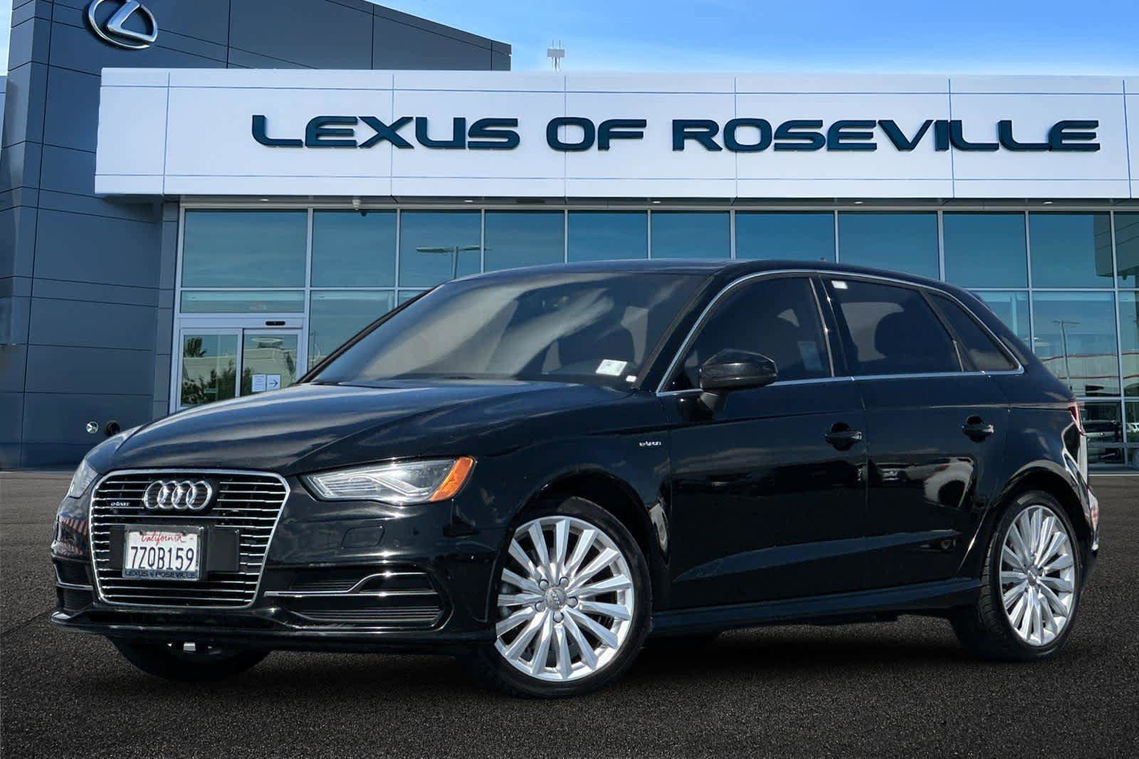Used 2016 Audi A3 e-tron Premium Plus w/ Premium Plus Package FWD image 1