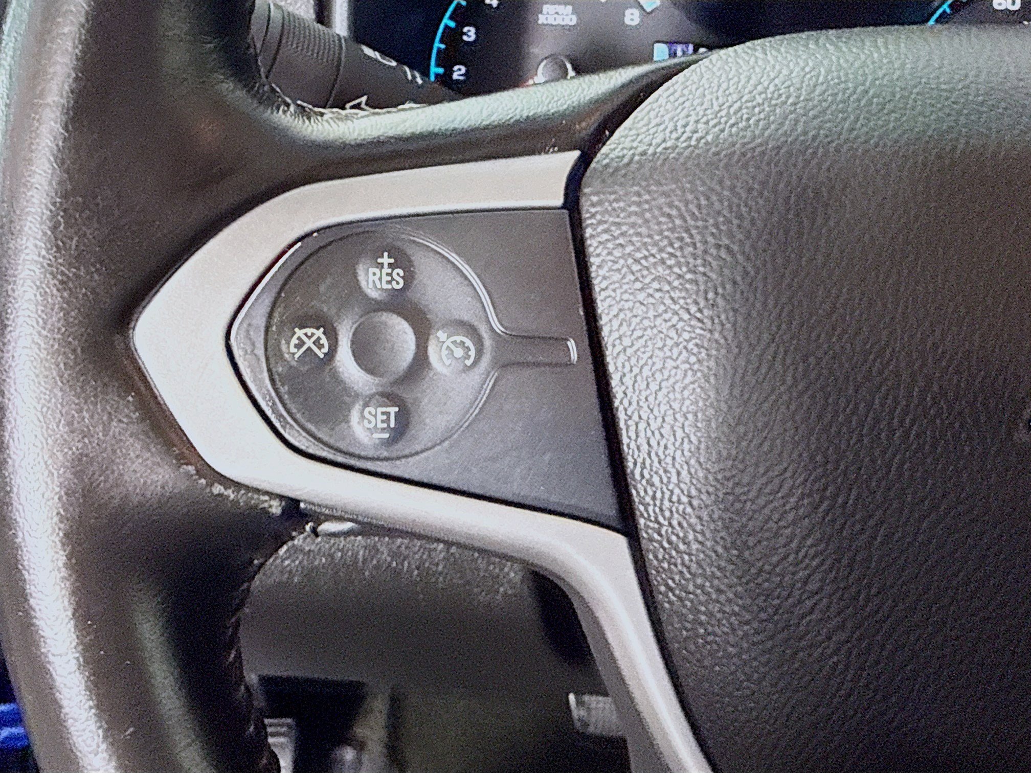 Used 2018 Chevrolet Colorado LT w/ LT Convenience Package RWD image 14
