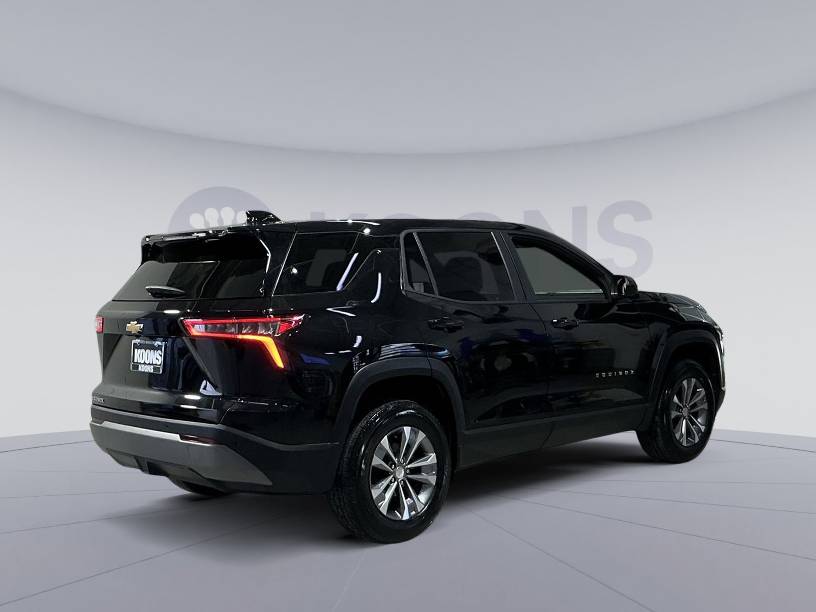 Used 2025 Chevrolet Equinox LT image 16