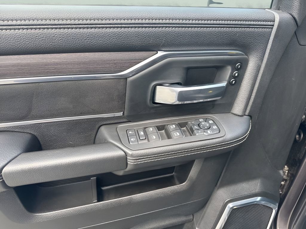Used 2026 RAM 2500 Laramie AWD/4WD image 26