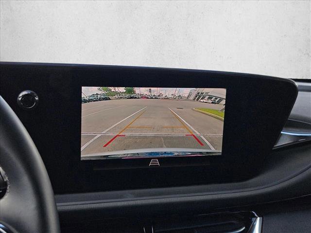 Used 2025 Buick Envista Sport Touring image 13