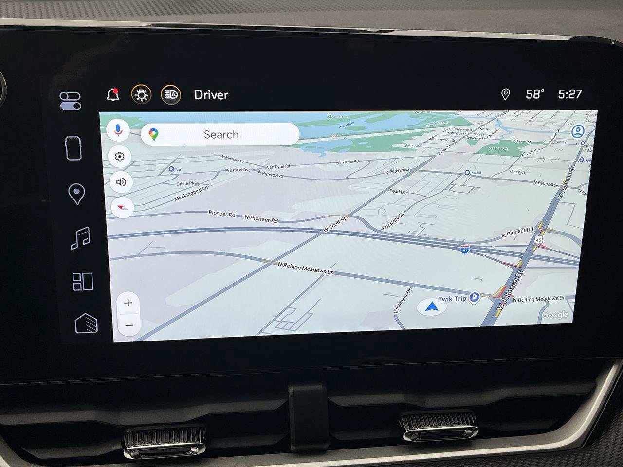 Certified 2026 Chevrolet Equinox LT AWD/4WD image 5