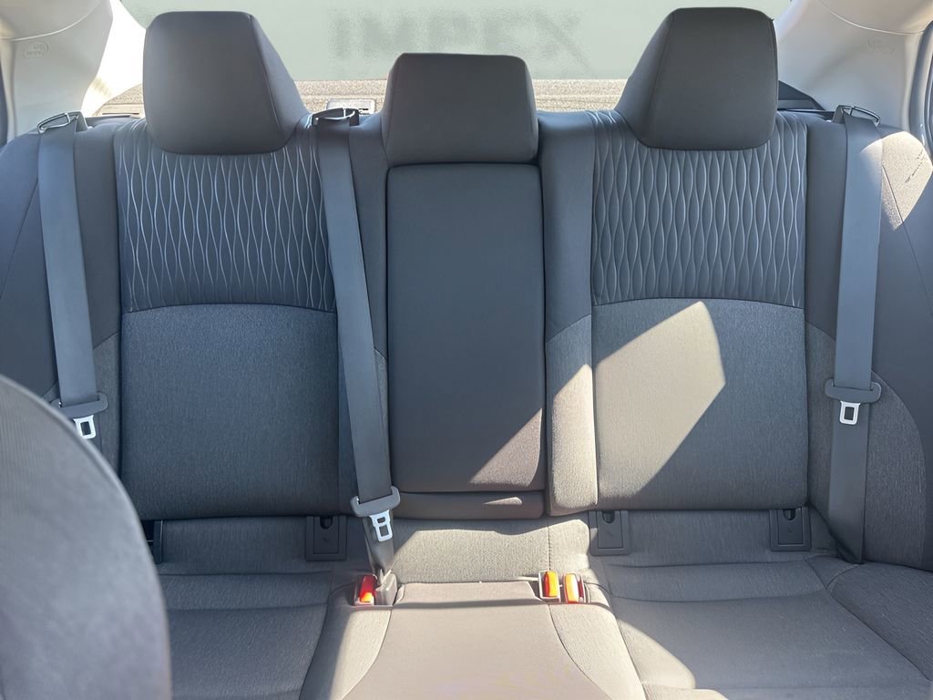 Used 2025 Toyota Camry LE image 10