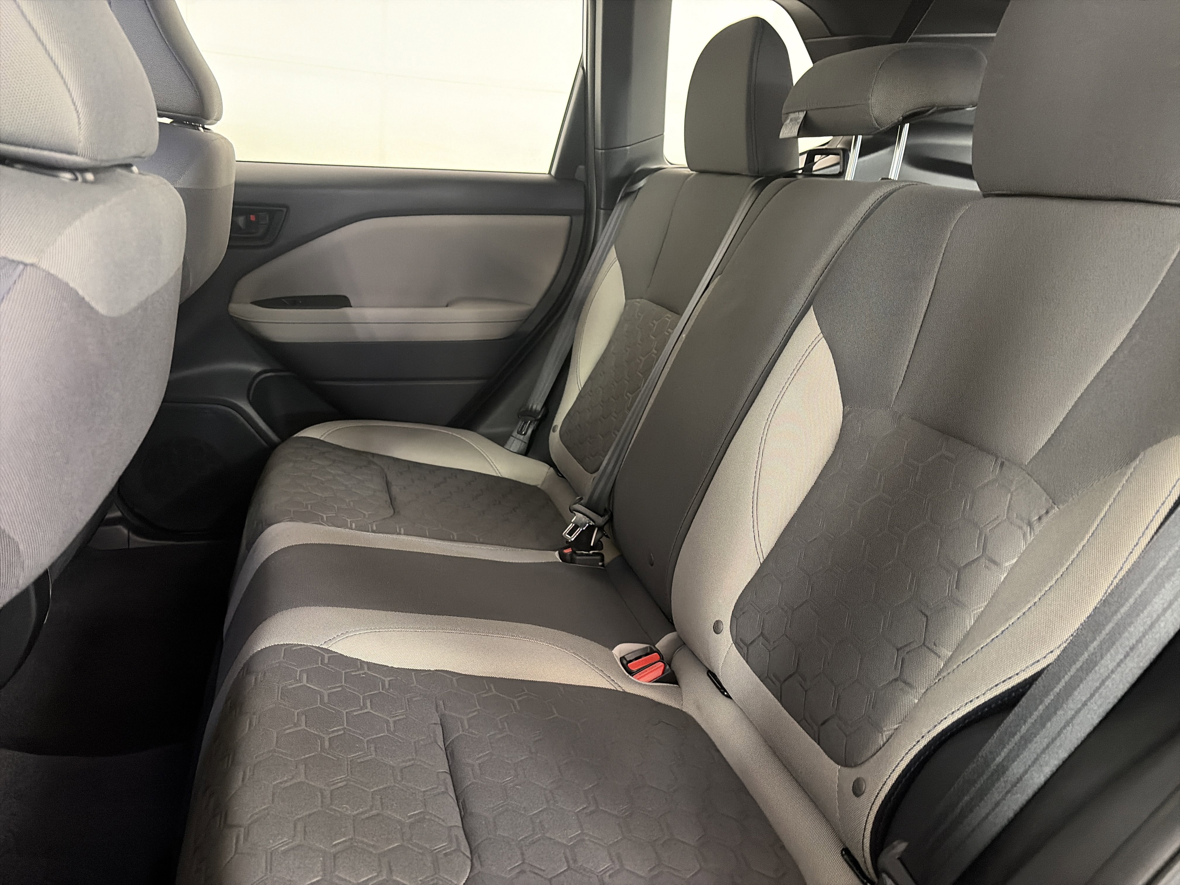 Used 2025 Subaru Forester w/ Convenience Package #1 image 26