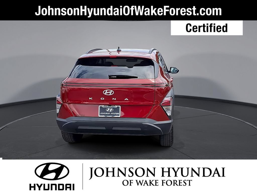 Certified 2025 Hyundai Kona SEL FWD image 3