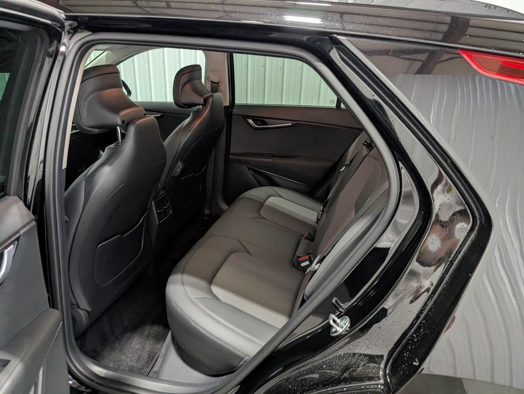 Used 2024 Kia Niro Wind FWD image 9