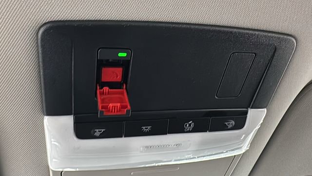 New 2026 Nissan Pathfinder S image 29