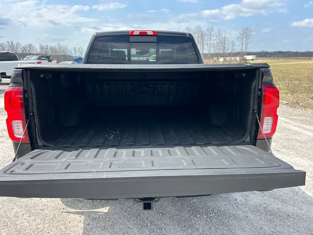 Used 2018 Chevrolet Silverado 1500 High Country image 47