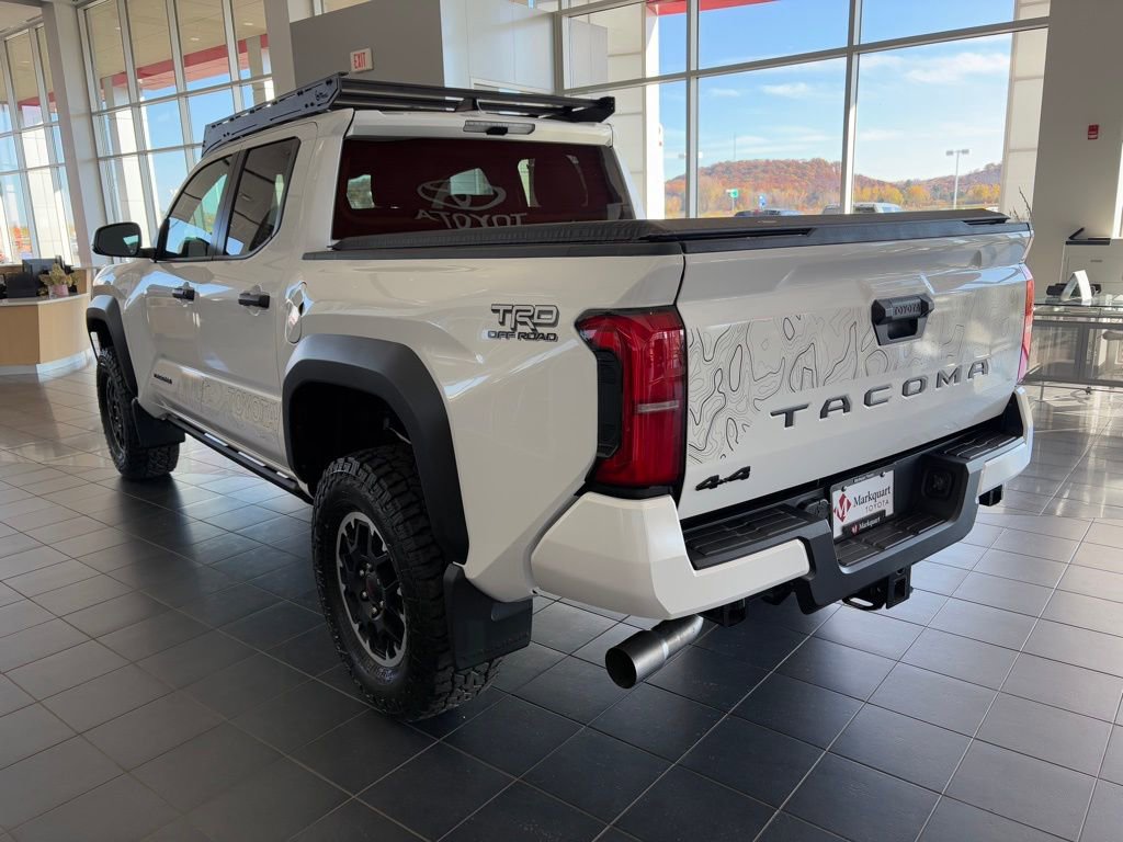 New 2025 Toyota Tacoma TRD Off-Road AWD/4WD image 3