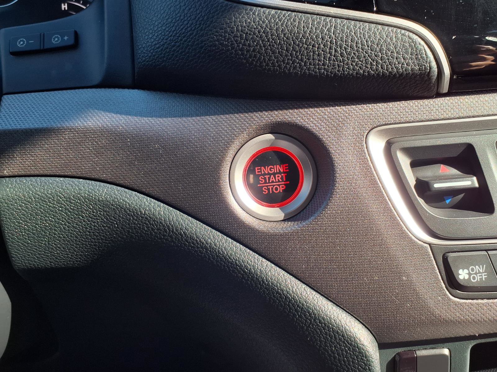 Certified 2023 Honda Ridgeline RTL image 12