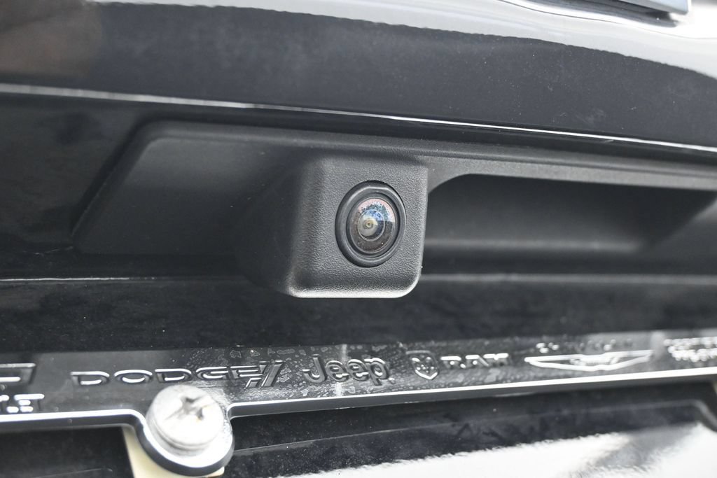 Used 2023 Chevrolet Equinox RS FWD image 31