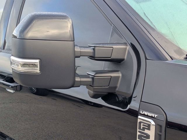Used 2024 Ford F250 Lariat image 9