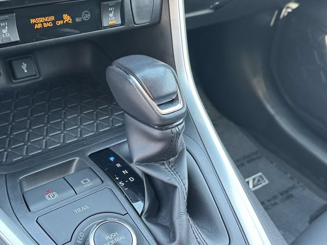 Used 2022 Toyota RAV4 XLE Premium AWD/4WD image 22
