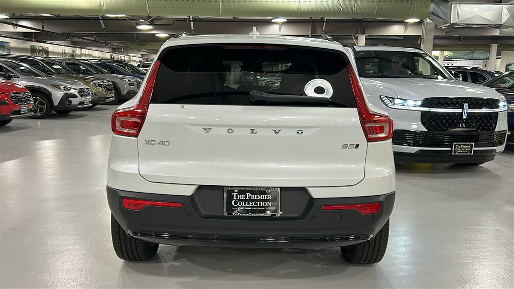 Used 2026 Volvo XC40 B5 Plus w/ Protection Package Premier AWD/4WD image 5
