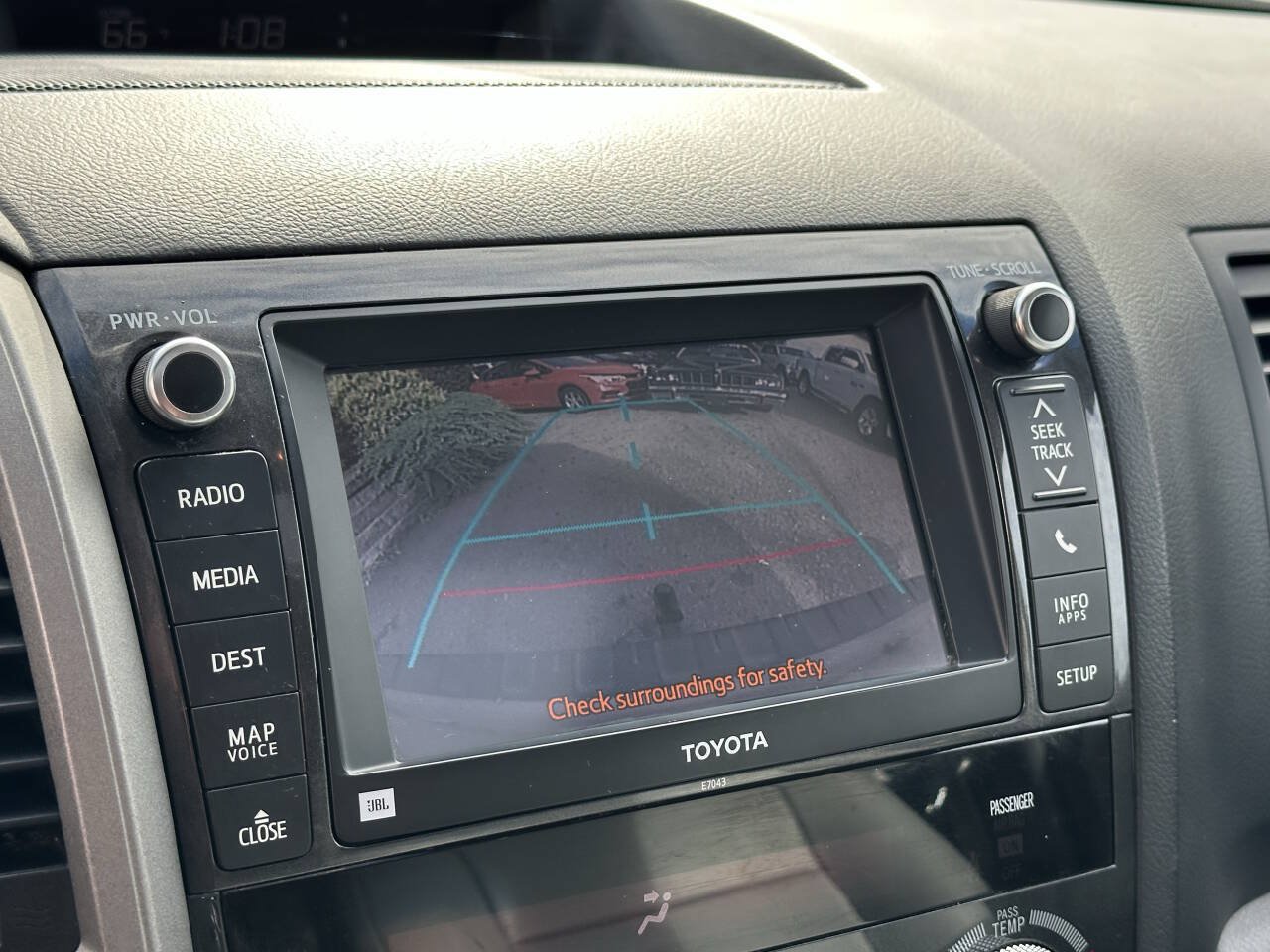 Used 2013 Toyota Sequoia Limited AWD/4WD image 16