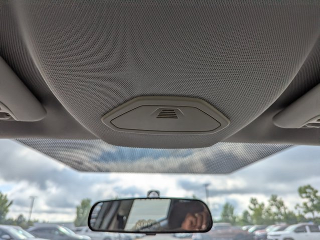 Used 2015 Ford Focus SE FWD image 20