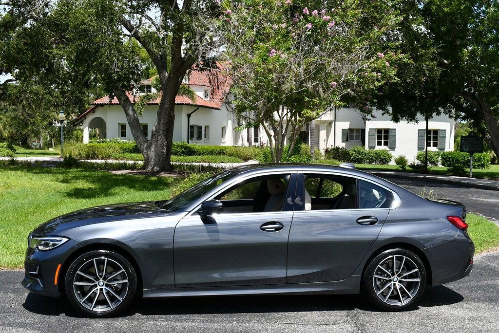 Used 2020 BMW 330i Sedan w/ Premium Package image 26